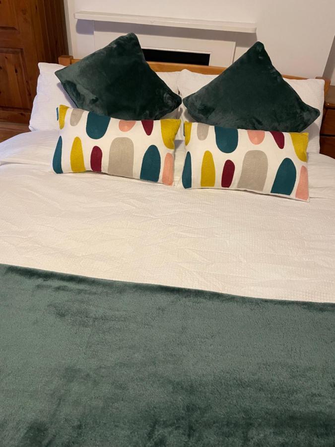 Cozy 3 Bedrooms Home Off Mill Road Sleep Cambridge  Bagian luar foto