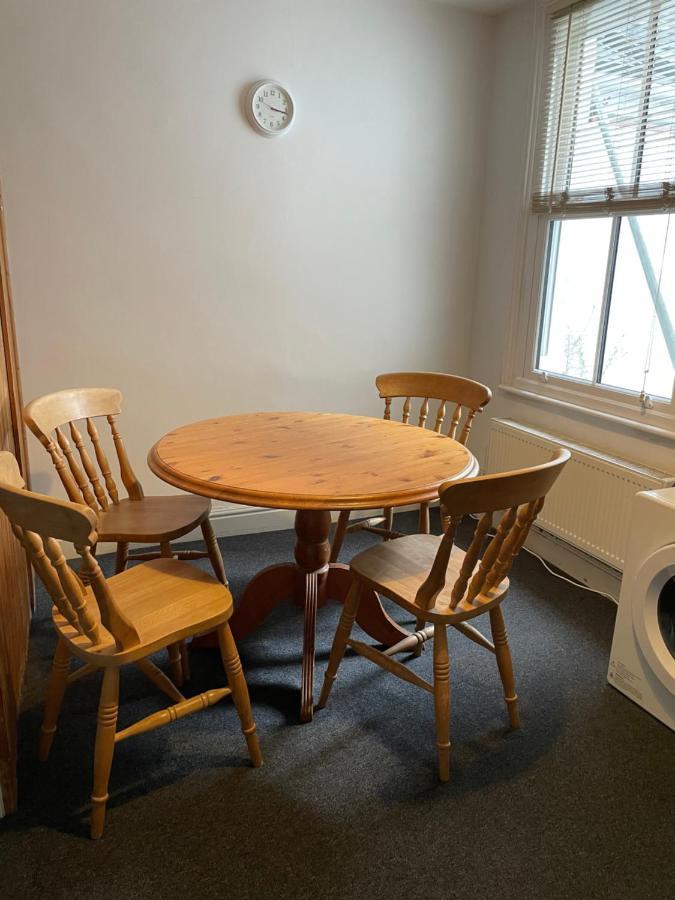 Cozy 3 Bedrooms Home Off Mill Road Sleep Cambridge  Bagian luar foto